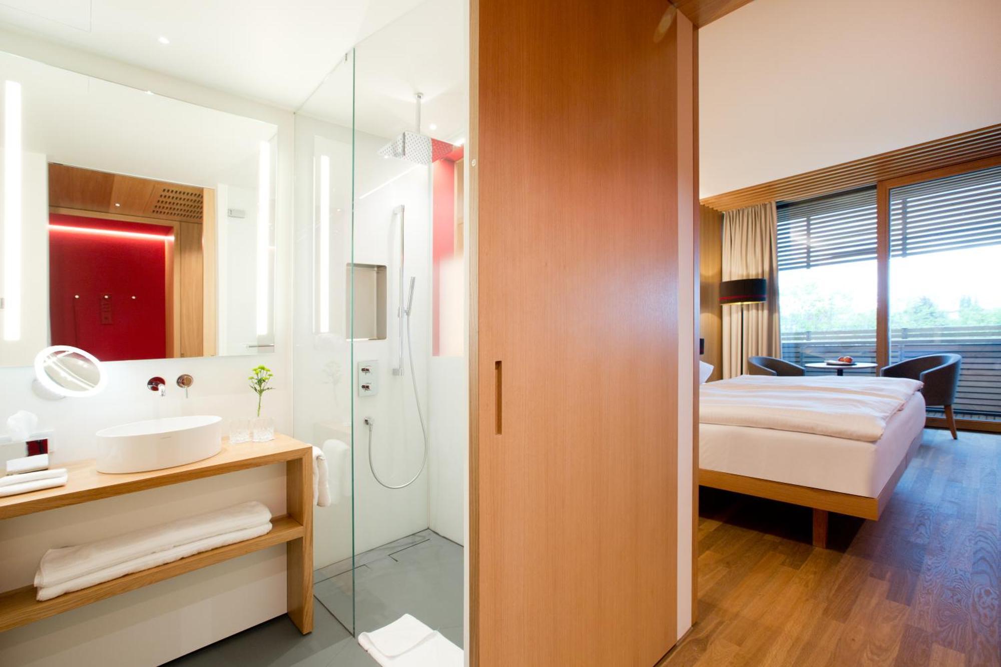 Hotel Schwaerzler Bregenz Eksteriør billede